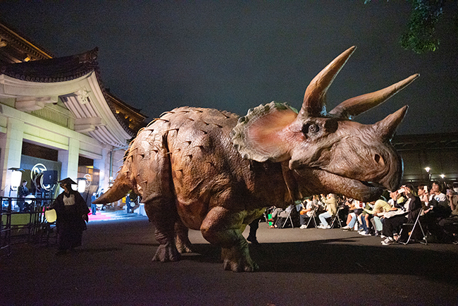 恐竜たちのナイトパレード「恐竜大夜行」レポート