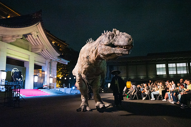 恐竜たちのナイトパレード「恐竜大夜行」レポート